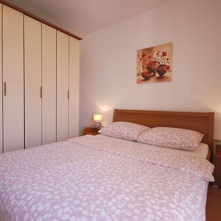 Apartments Andrea By El-Pi Tours Njivice Luaran gambar