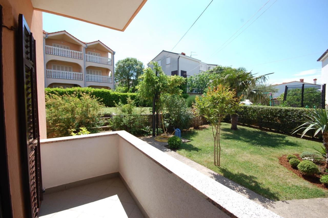 Apartments Andrea By El-Pi Tours Njivice Luaran gambar