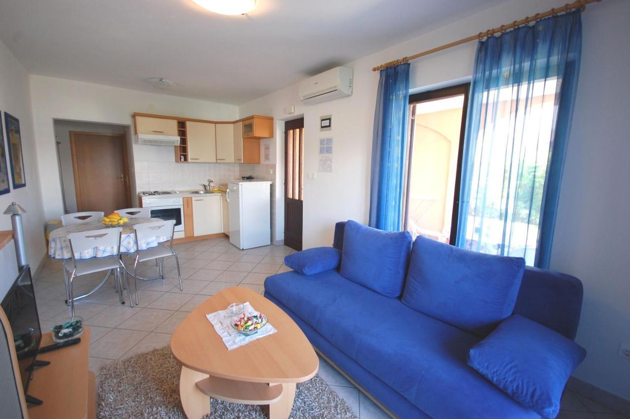 Apartments Andrea By El-Pi Tours Njivice Luaran gambar