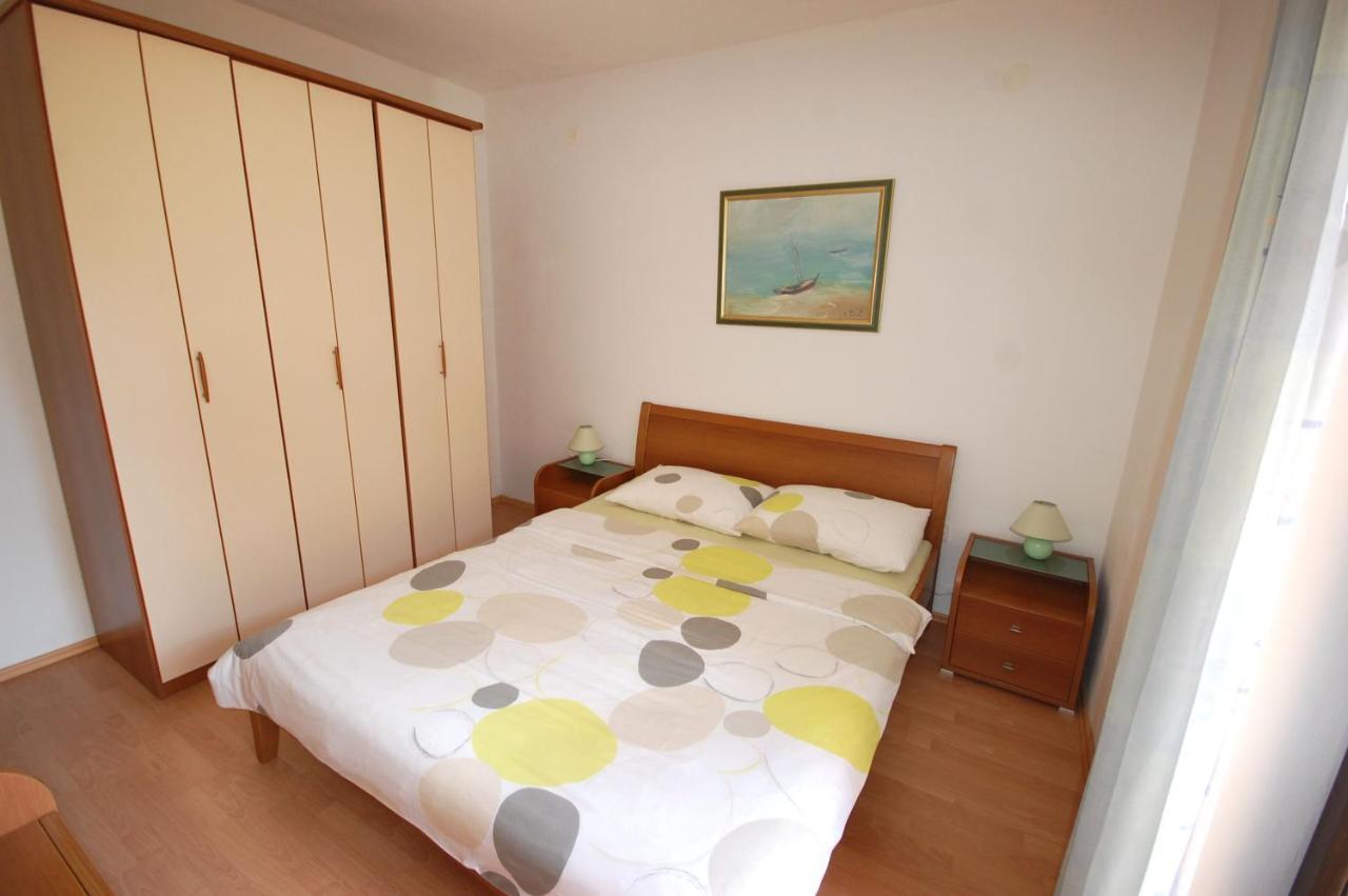 Apartments Andrea By El-Pi Tours Njivice Luaran gambar